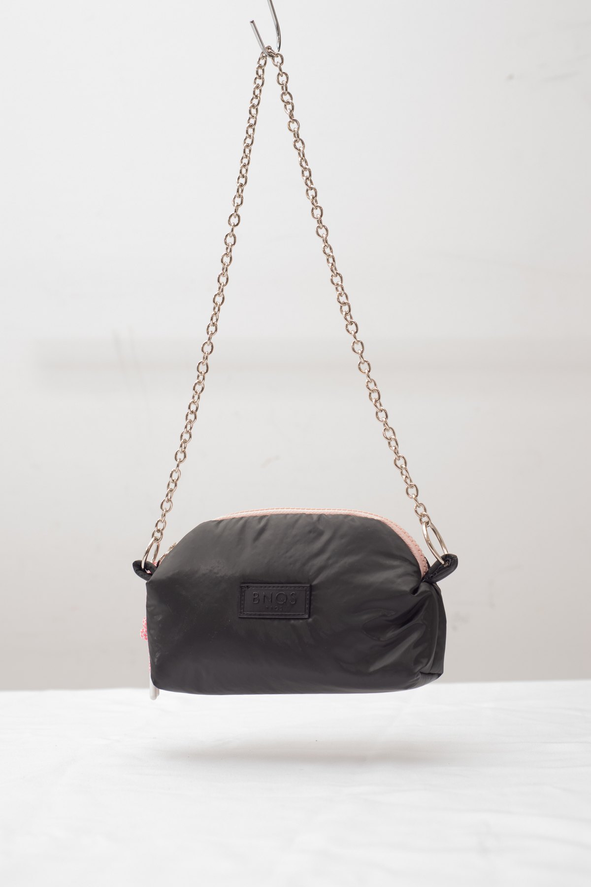 Cartera Mariana